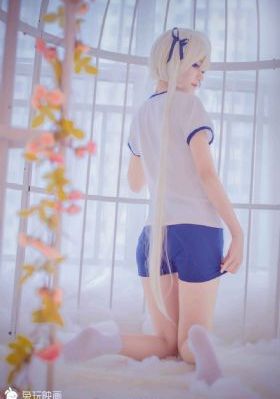 丰满的女邻居2