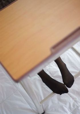 六个瑞典女孩在加油